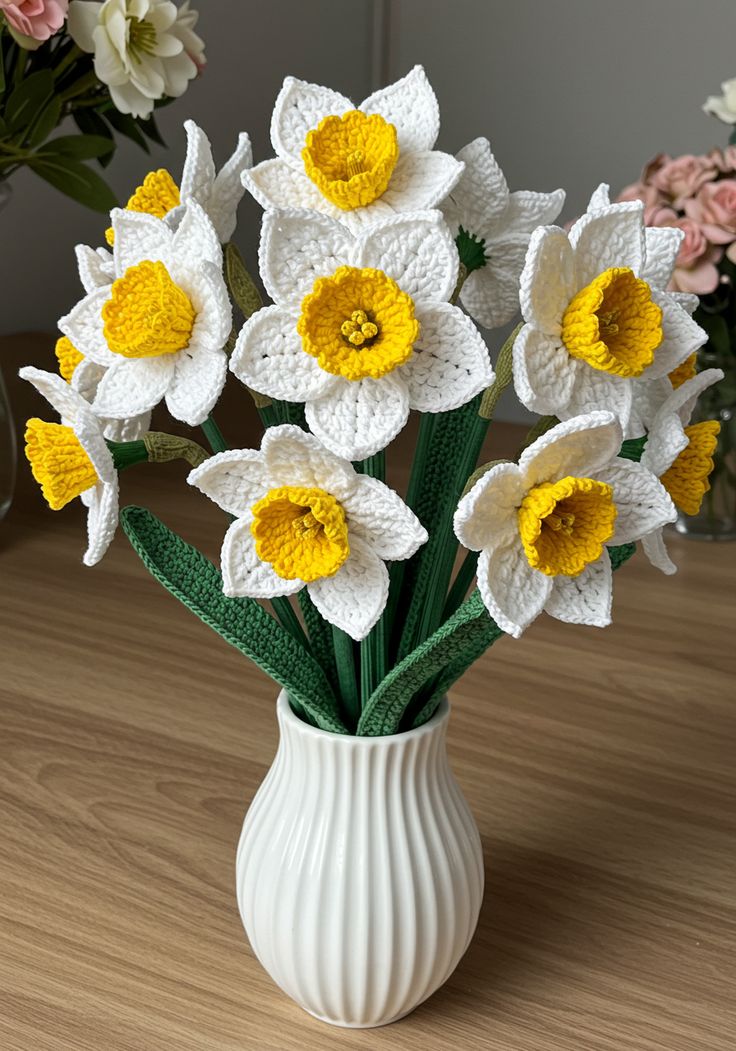 Häkelanleitung – Gehäkelte Narzisse